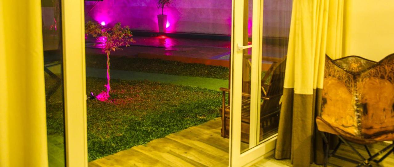 Villa Канді Екстер'єр фото