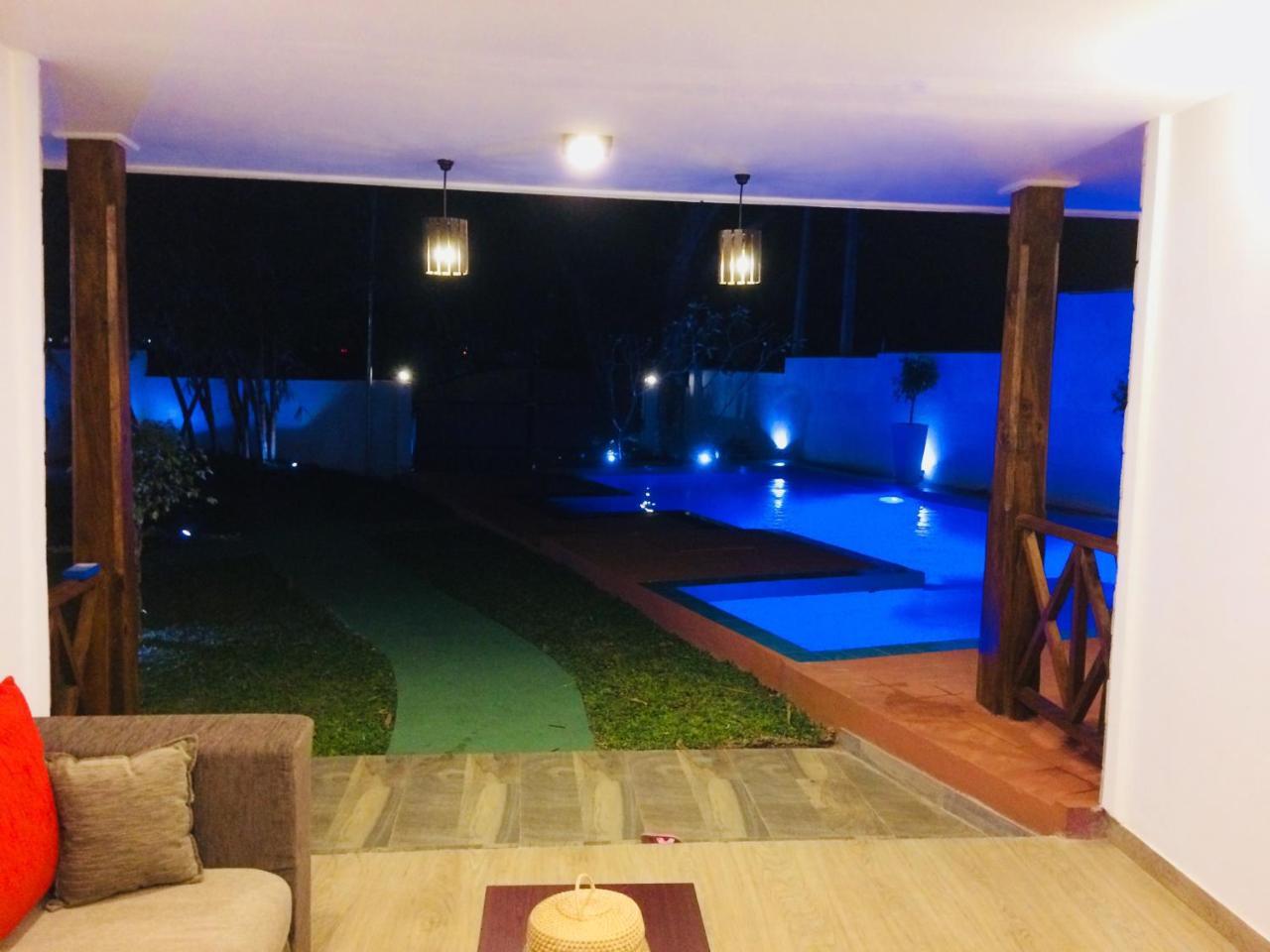Villa Канді Екстер'єр фото